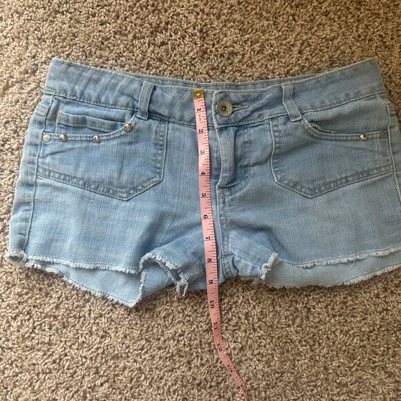 Y2K micro mini shorty shorts, classic L.e.i Ashley LowRise, embroidered, size 7 - Picture 5 of 8